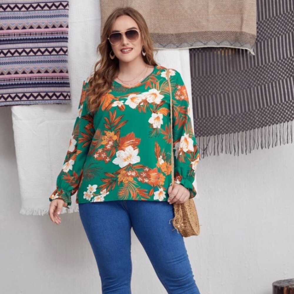 SHEIN Plus Allover Floral Blouse 2X